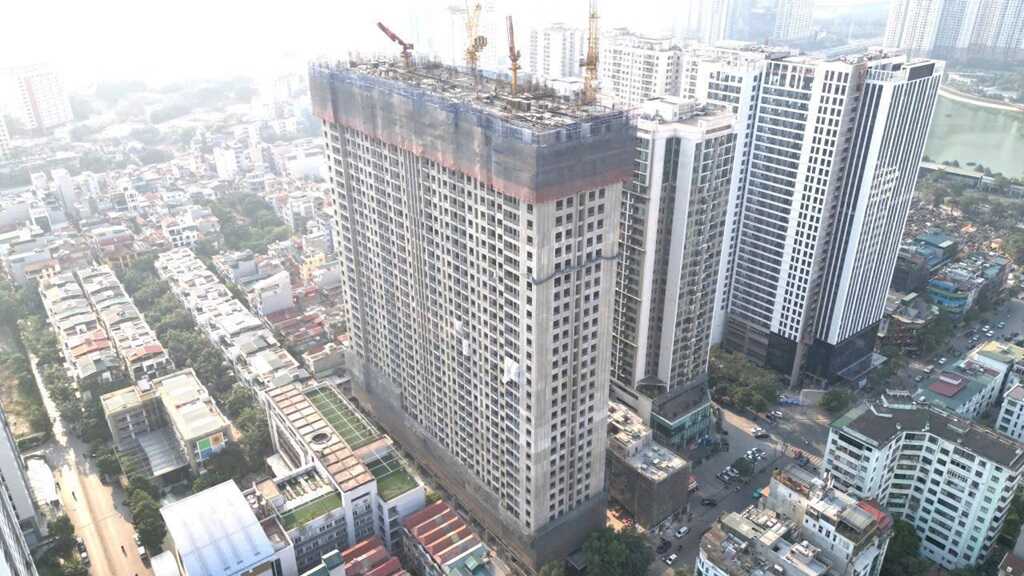 Lễ cất nóc dự án căn hộ Viha Leciva 107 Nguyễn Tuân